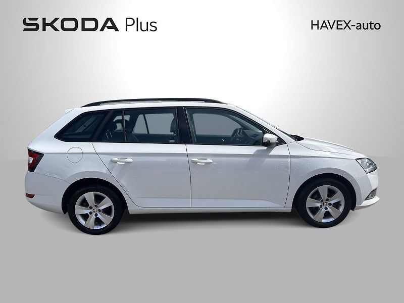 Škoda Fabia (2021) Combi 1.0 TSI Ambition - fotka 27 z 29