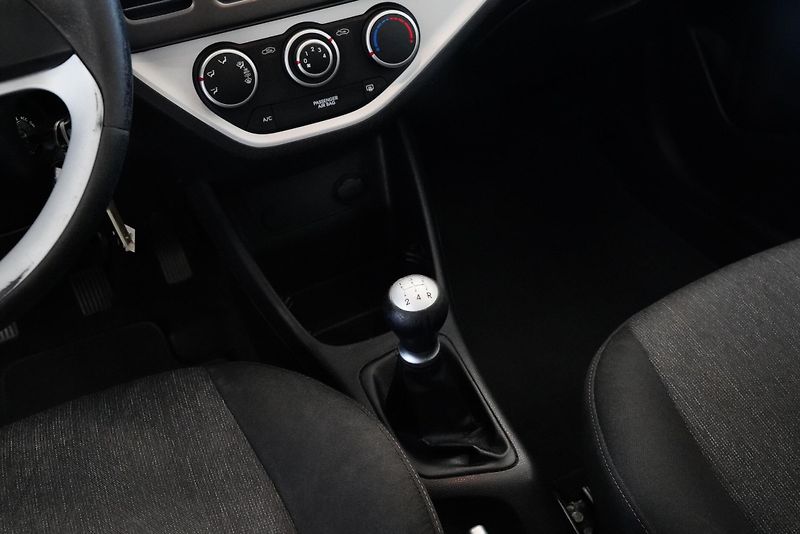 Kia Picanto - fotka 16 z 19