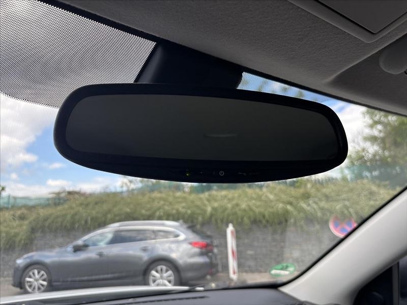 Mazda 3 2,3 MZR DISI 191kW MPS - fotka 35 z 36