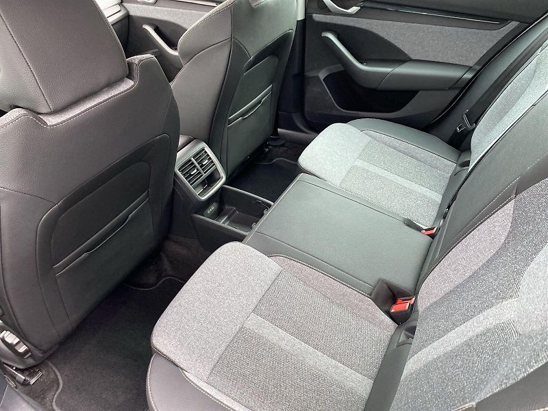 Škoda Octavia (2025) Combi 2.0 TDI DSG Top Selectio - fotka 7 z 38