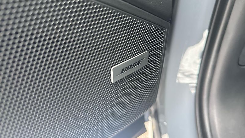 Porsche Cayenne (2026) E-Hybrid - fotka 28 z 30