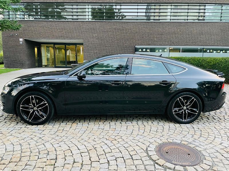 Audi A7 3.0TDI AUT 4x4 KAMERA TAŽNÉ - fotka 17 z 50