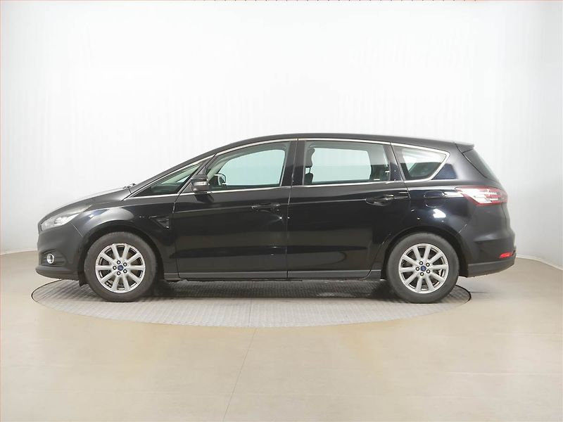 Ford S-MAX (2016) 2.0 TDCi, Automat, Serv.kniha - fotka 3 z 16