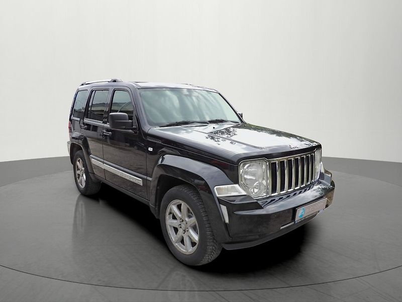 Jeep Cherokee 2.8CRD 130kW Limited Manuál - fotka 6 z 25
