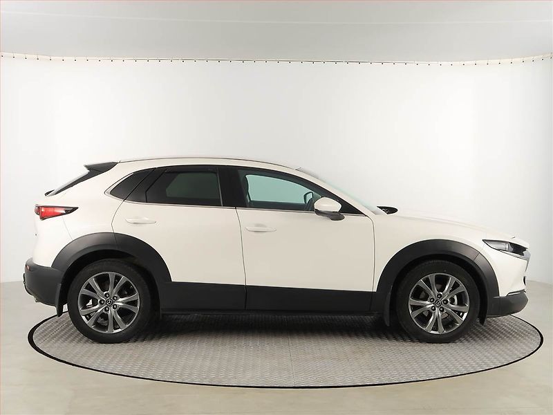 Mazda CX-30 (2020) Skyactiv-X 2.0 - fotka 6 z 19