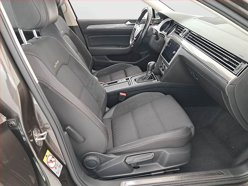 Volkswagen Passat (2017) Alltrack 2.0 TDI, 4X4 - fotka 9 z 21