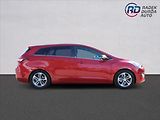 Hyundai i30 1,6 i  ČR,1.MAJ,WEEKEND DESIGN - náhled 3