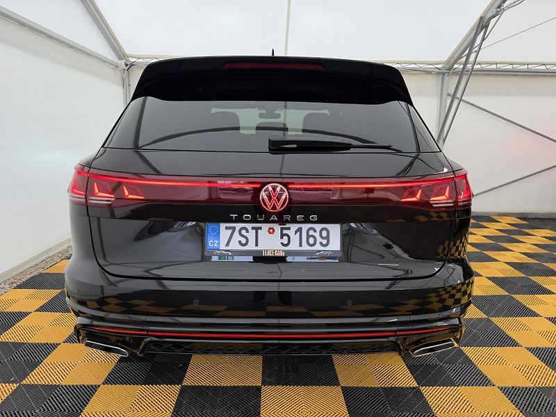 Volkswagen Touareg 3.0Tdi*1-MAJ*DPH*HUD*R-LINE* - fotka 6 z 47