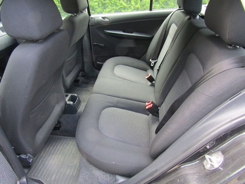 Škoda Fabia (2008) 1.2 47kW BEZ KOROZE - fotka 20 z 32