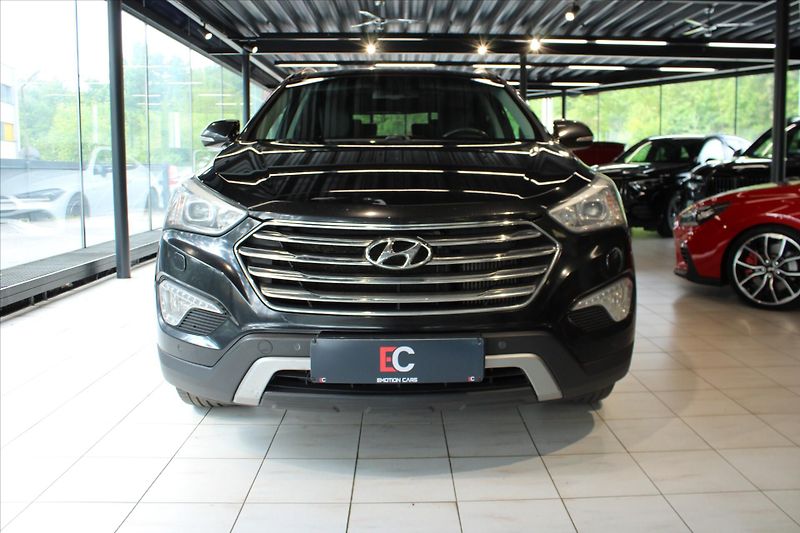 Hyundai Grand Santa Fe CRDi 4WD Premium 7Míst/Pano/Ta - fotka 2 z 34