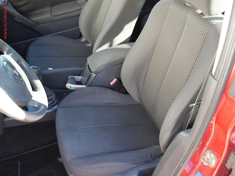 Renault Mégane (2003) 1.4 i, AC - fotka 9 z 14
