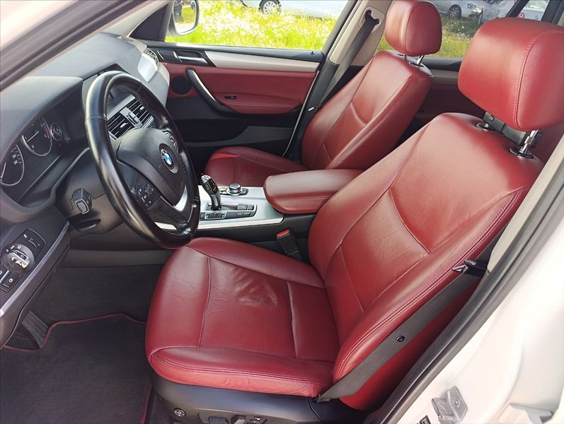 BMW X3 2,0 D X-drive aut. Kůže Bi-xen - fotka 14 z 53