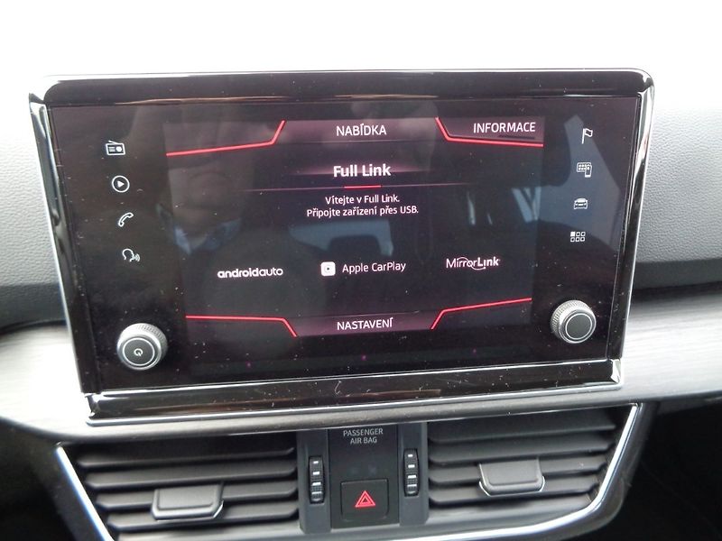 Seat Tarraco 2.0 TDI Excellence 4x4 DSG 110 - fotka 18 z 30