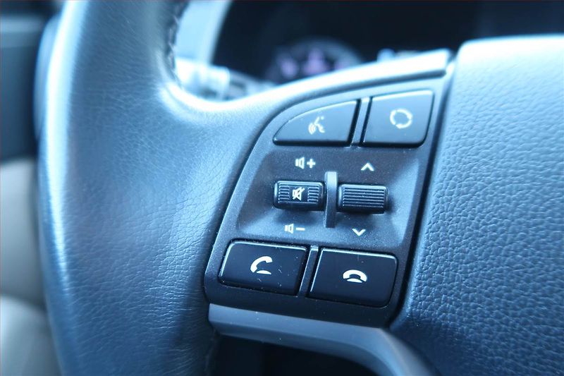 Hyundai Tucson (2018) 1.6 CRDi, Automat, Serv.kniha - fotka 17 z 29