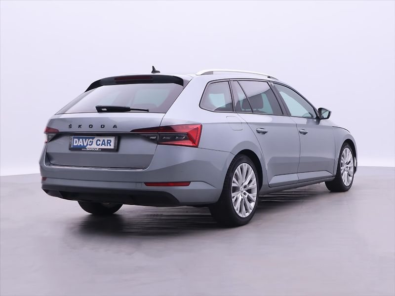 Škoda Superb 2.0 TDI DSG Style Navi LED - fotka 7 z 32