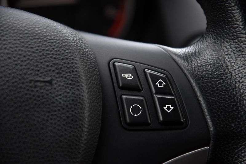 BMW X1 xDrive20d,KŮŽE,NAVI,TEMP,KLIMA - fotka 13 z 50