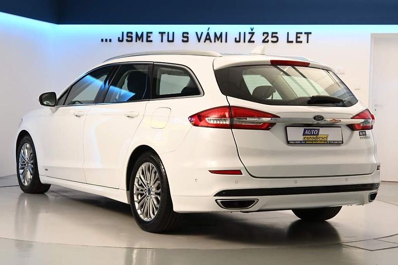 Ford Mondeo (2020) 2.0 4x4 140 KW LED ACC SONY 8A - fotka 7 z 37