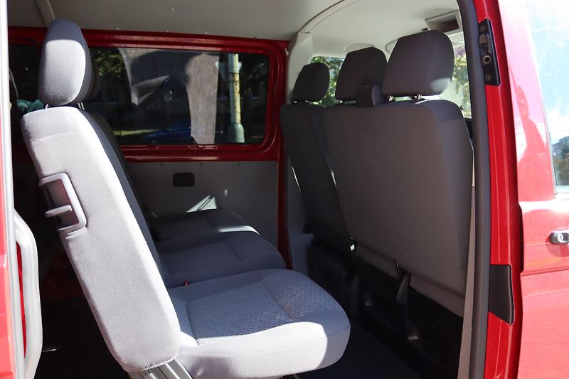 Volkswagen Transporter T5 1.9 TDI 77 kW | 9 MÍST - fotka 23 z 27