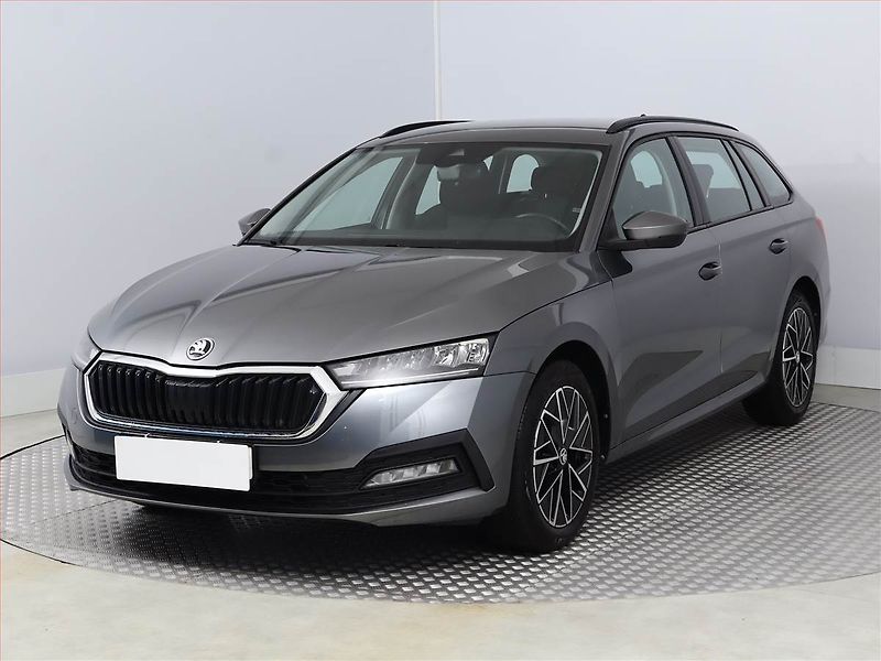 Škoda Octavia (2023) 1.5 TSI - fotka 2 z 18