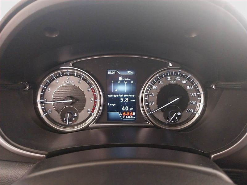 Suzuki Vitara (2019) 1.4 BoosterJet, Serv.kniha - fotka 11 z 19
