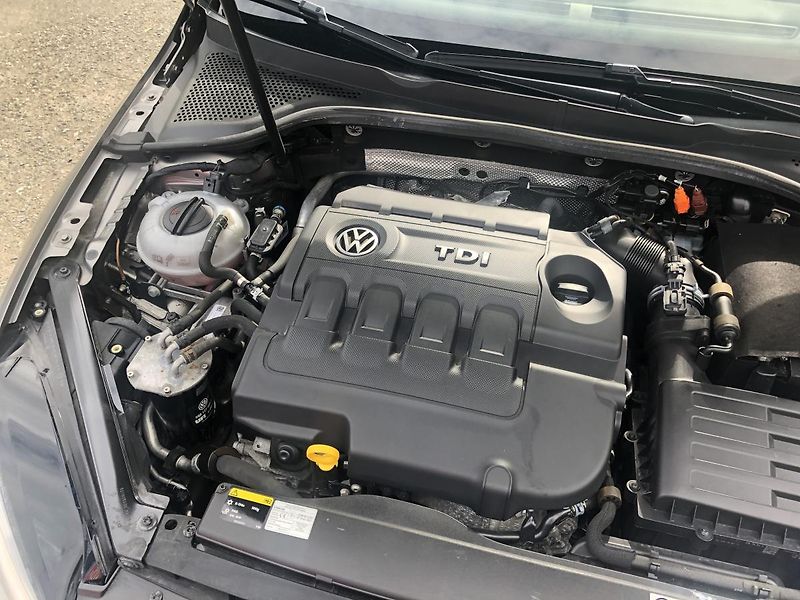 Volkswagen Golf Variant (2013) 1,6TDI DSG Comfortl. Nez. top. - fotka 64 z 65