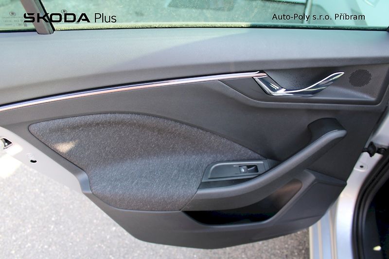 Škoda Scala (2025) Top Selection 1.0TSI / 85kW 7° - fotka 19 z 24