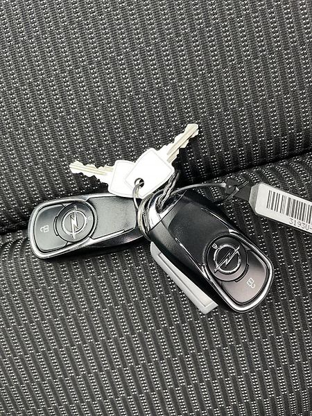 Opel Insignia 1.5 T AT Innovat-Sport DPH ČR! - fotka 43 z 44