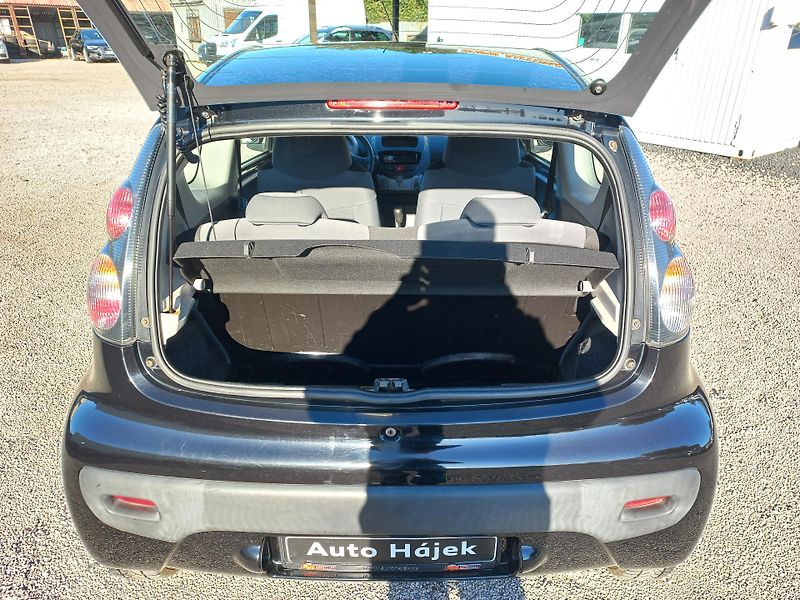 Citroën C1 (2007) 1.0i 50kW - fotka 12 z 17