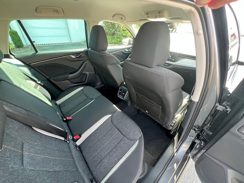 Škoda Kamiq (2025) Top Selection 1.0TSi 85kW 7°au - fotka 17 z 28