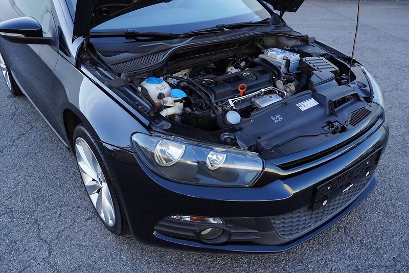 Volkswagen Scirocco 1.4 TSI 90kW - fotka 28 z 28