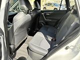 Toyota RAV4 2.5 HSD e-CVT AWD Selection - náhled 11