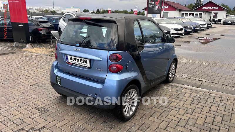 Smart Fortwo (2012) 1.0i, MHD, AT, STK8/28 - fotka 2 z 3