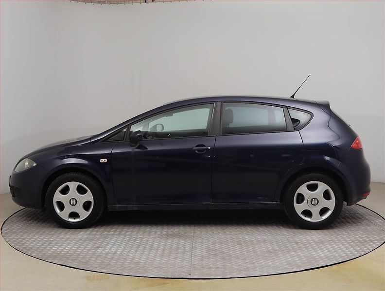 Seat Leon (2009) 1.9 TDI, nová STK, servisované - fotka 3 z 16
