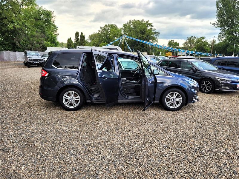 Ford Galaxy 2,5 Již není k dispozici - fotka 20 z 50