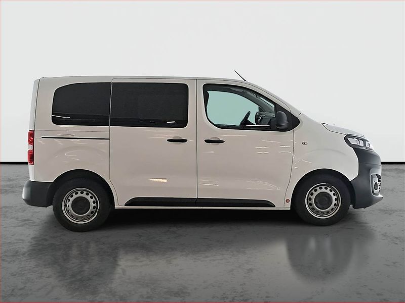 Citroën Jumpy (2019) 1.5 BlueHDi, Bus, ČR, 1Maj - fotka 6 z 14