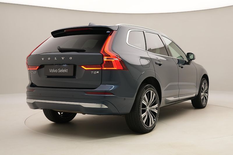 Volvo XC60 T8 AWD ULTRA BRIGHT REZERVACE - fotka 13 z 64