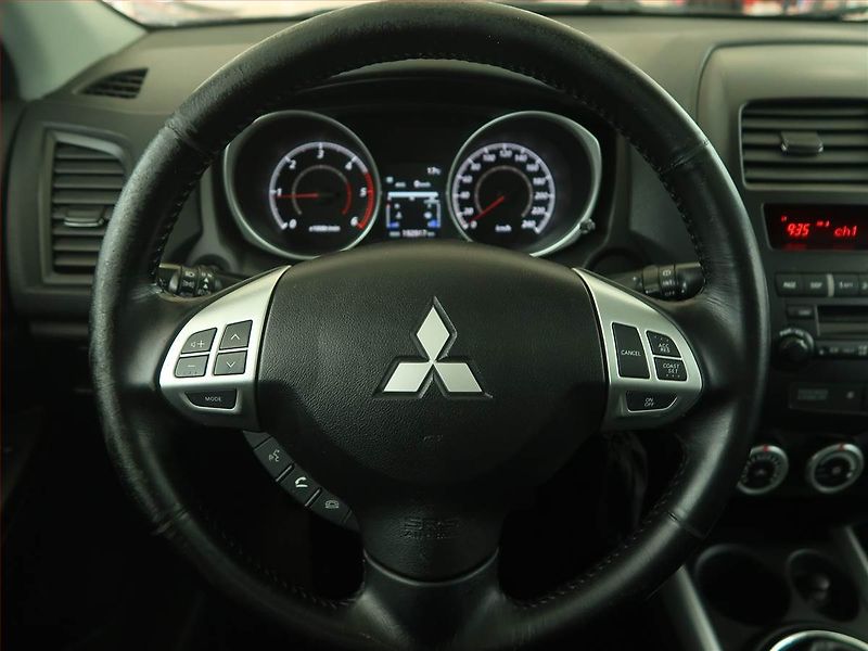 Mitsubishi ASX (2010) 1.8 DI-D MIVEC, Xenony - fotka 15 z 15