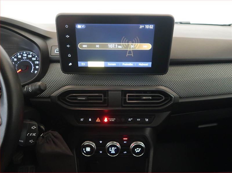 Dacia Jogger (2022) 1.0 TCe, 7 míst, Serv.kniha - fotka 12 z 14