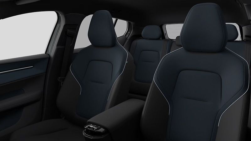 Volvo EX30 (2026) PLUS, BLACK EDITION P5, 360° - fotka 5 z 6
