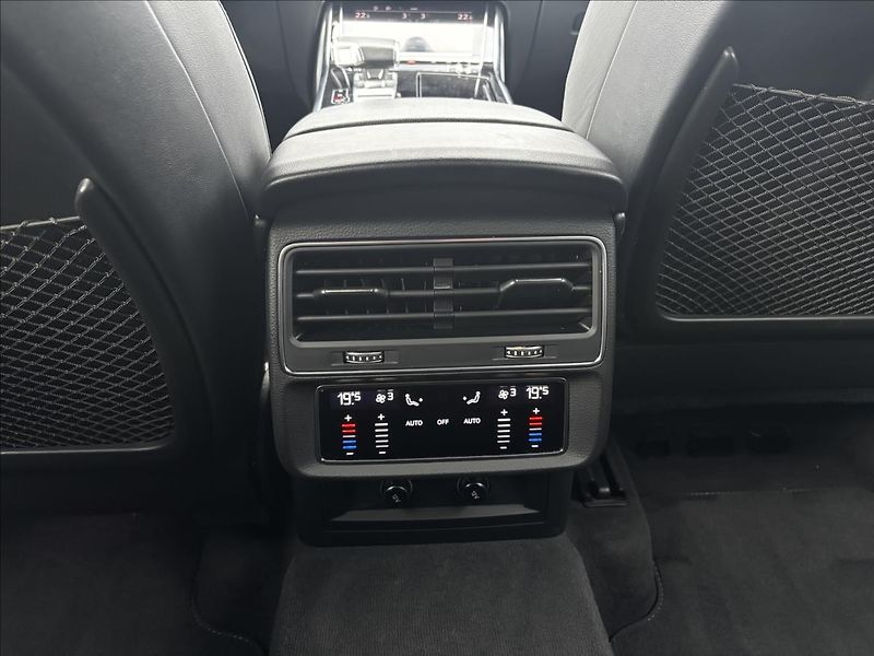 Audi Q7 3,0 TDI 210kW quattro S-line - fotka 18 z 42