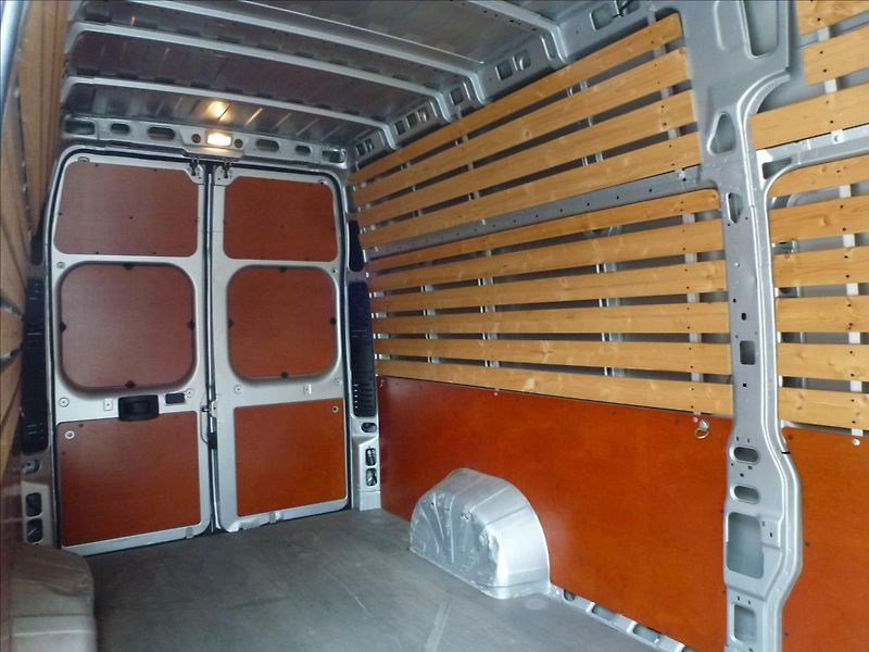 Fiat Ducato 2,3 MultiJet 250 Maxi L4H3 - fotka 25 z 54