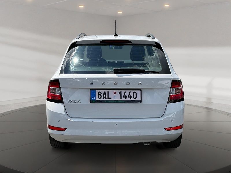 Škoda Fabia (2020) AMBITION 1.0TSI 81kW CZ DPH - fotka 5 z 11