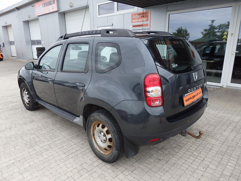 Dacia Duster 1.5 DCI 4x4 ZÁVĚS, KLIMA - fotka 5 z 17