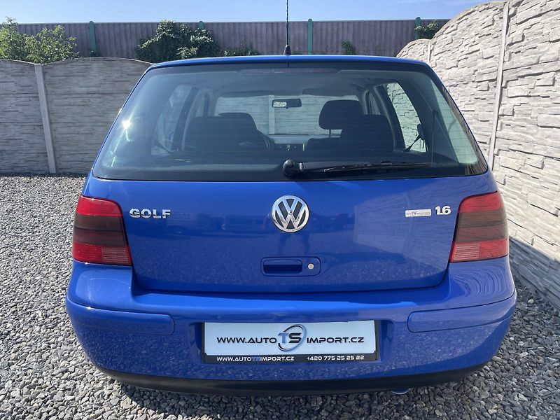 Volkswagen Golf 1.6i SR 100PS 134TKM EXTRA 1A! - fotka 4 z 174
