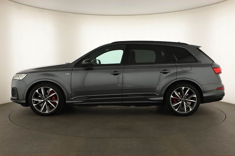 Audi Q7 (2023) 60 TFSI e - fotka 3 z 25