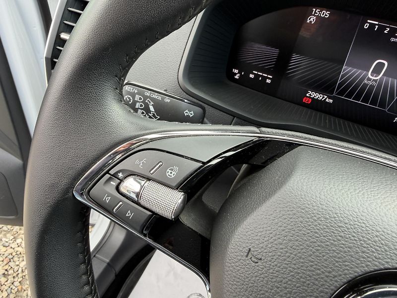 Škoda Karoq 1,0 TSi/81kW - Ambition  - fotka 17 z 67