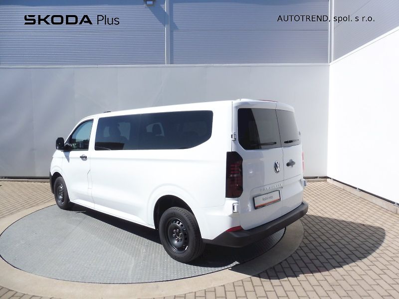 Volkswagen Caravelle (2026) DR 2,0 TDI 110kW - fotka 25 z 29