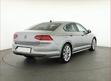 Volkswagen Passat (2020) R-Line 2.0 TSI - náhled 4