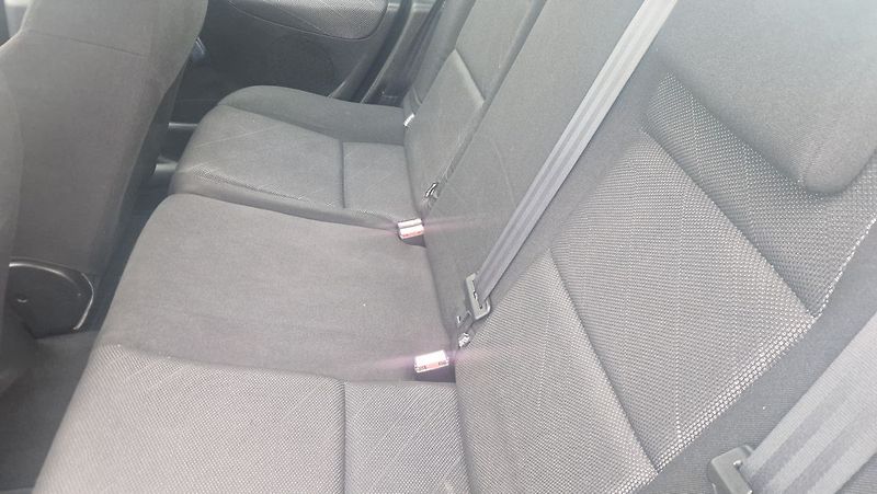 Peugeot 207 1,4 16V - fotka 8 z 10