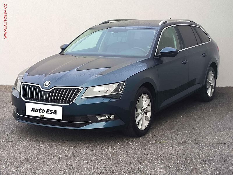 Škoda Superb (2016) 2.0 TDi, Style, bixen, navi - fotka 3 z 21